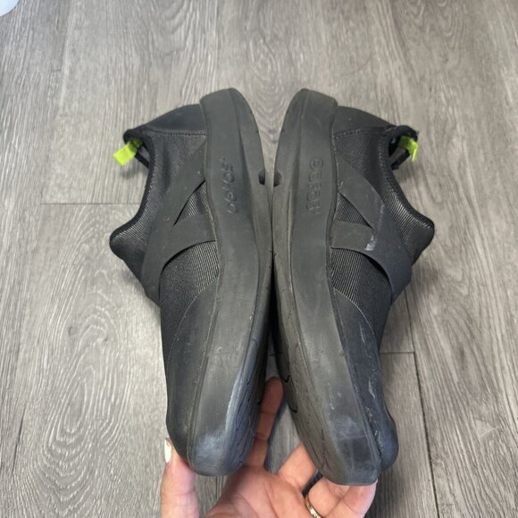 Oofos OOmg eeZee Low Mens 11 Shoes Slip On Sneaker Recovery Black Gym main image 4